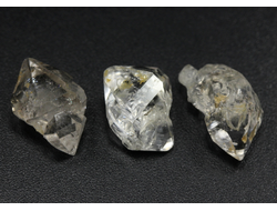 Кварц "Хёркимерский алмаз", сросток кристаллов в ассортименте, США (14-15 мм, 1-2 г) №28124