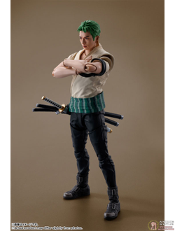 Фигурка Зоро Ророноа (Zoro Roronoa Netflix Series S.H.Figuarts)