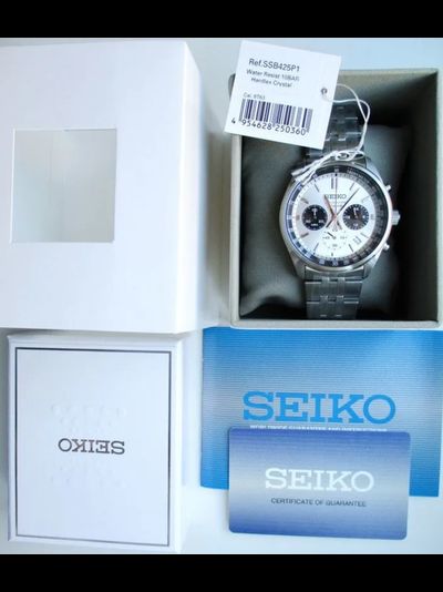 Наручные часы Seiko SSB425P1