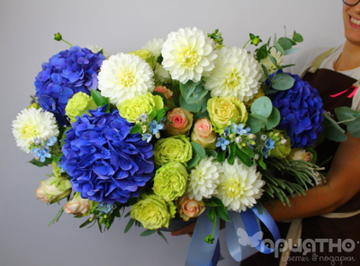 ЦВЕТОЧНАЯ КОМПОЗИЦИЯ № 104