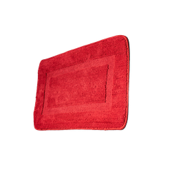 Красный коврик в прихожую или примерочную