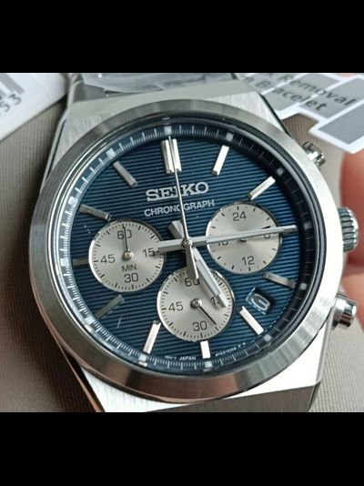 Наручные часы Seiko SSB453P1