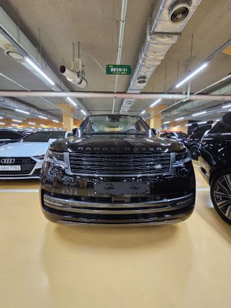 Range Rover p530 lwb autobiography