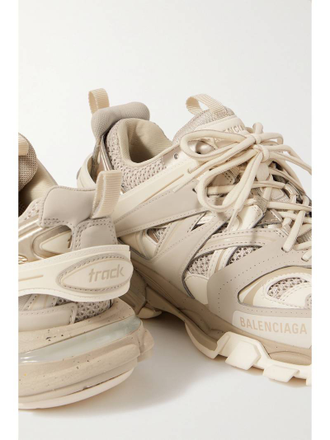 Track sneakers online
