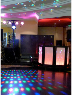 Диджейский фасад (ширма диджея)