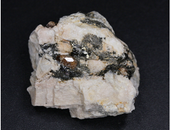 Циркон (кристаллы в породе), Россия, Южный Урал (35*30*16 мм, 20 г) №26067