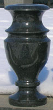 Черная ваза для цветов на гранитный памятник