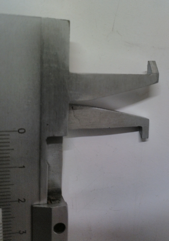 Штангенциркуль 9-150 мм для измерения внутренних канавок