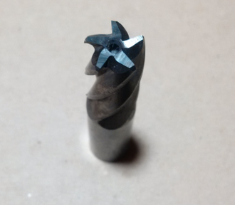 Фреза ц/х 12 мм (5 зубьев) ВК8