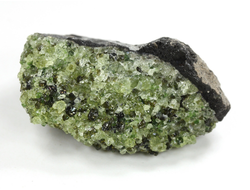 Хризолит (Перидот, Оливин), кристаллы на породе, США (43*27*24 мм, 33 г) №38093