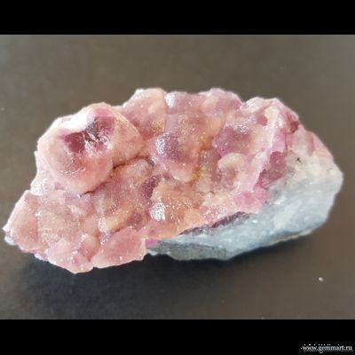 Co-кальцит на породе. Марокко. 60*29*26мм