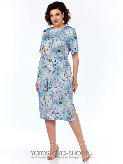 Платье прямое из вискозы голубого цвета с рисунком