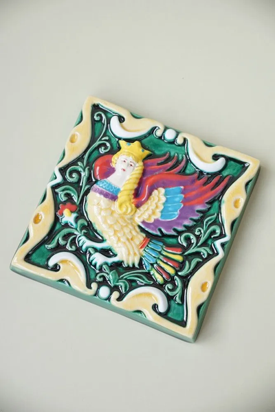 Берегиня цветная (керамическая плитка)