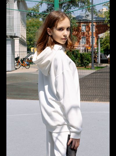 Худи с боковыми карманами