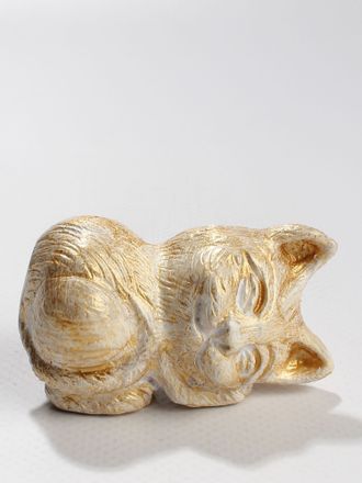 СУВЕНИР "Котенок-шар бело-золотой"  спящий