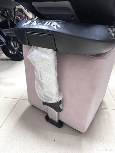 Автокресло Luxmom 290 (Isofix, 0-36 кг, 0-12 лет) Черный