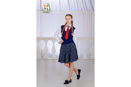 Жилет вязаный и юбка с кроем полусолнце ГЕОМЕТРИЯ 5-11 класс