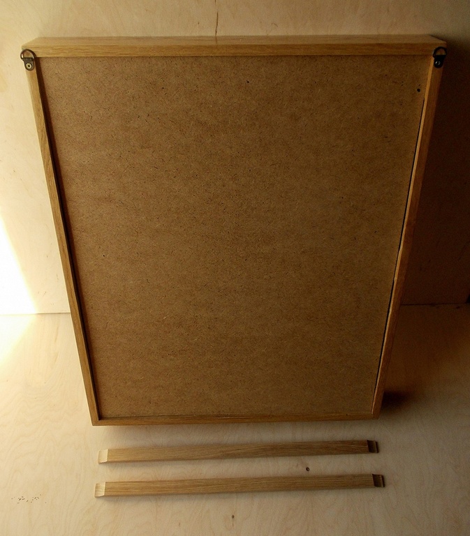 Большой выбор киотов из дуба