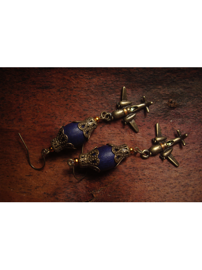 Благотворительность. Серьги "Ветер крепчает" с самолётиками