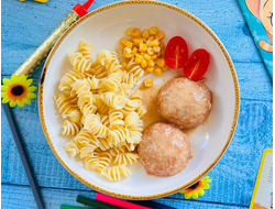 Куриные биточки с рожками