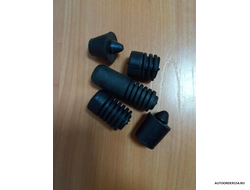 отбойник капота иномарка