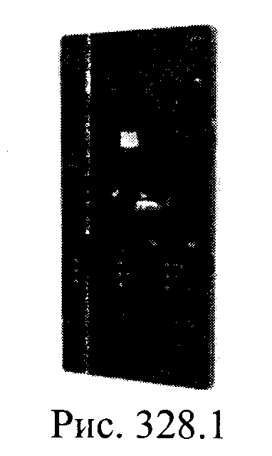 фитнес-зеркало с 32-дюймовым (81 см) сенсорным дисплеем