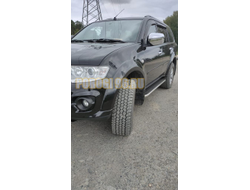 Пороги на Mitsubishi Pajero Sport  (2008-2015) Premium