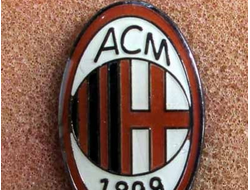 Футбольный значок AC Milan