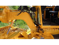 Автогрейдер дз-180