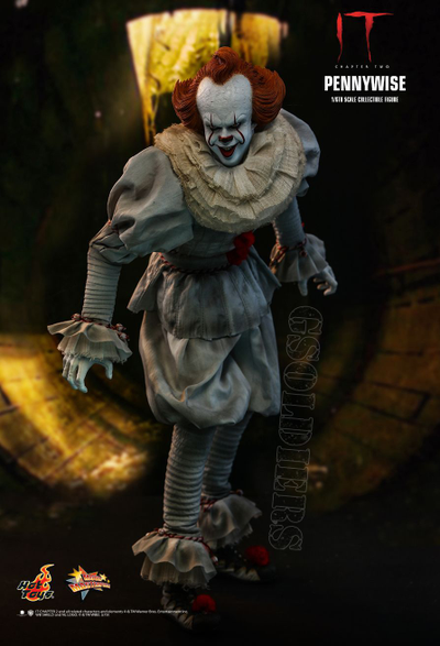Pennywise hotsell hot toys