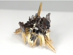 Редкость! Рутил свободного роста, сростки "звезды" золотистых игольчатых кристаллов на кристаллах гематита, Бразилия (27*22*15 мм, 2,3 г) №37914