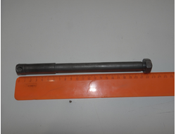 Ось переднего колеса Минск 3.112