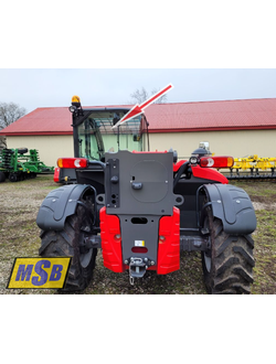 Стекло заднее на Massey Ferguson TH7038