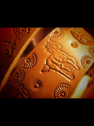 Женский менной на ЗАКАЗ