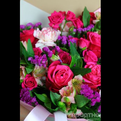 Букет цветов на 8 марта № 718