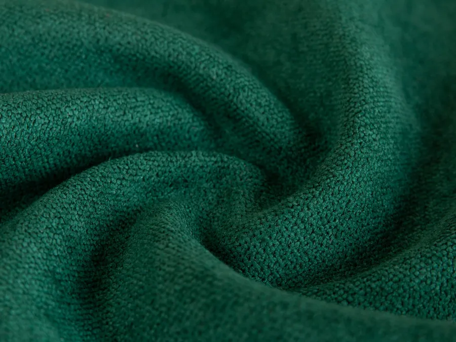 Универсальная матовая фактура прекрасно подойдет для современного интерьера и подчеркнет лаконичность прямых форм. Предлагаем широкий выбор ярких цветов, которые останутся насыщенными долгое время.