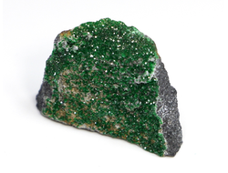 Уваровит кристаллы на породе с двух сторон, Урал (23*18*9 мм, 5,6 г) №23737