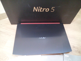 ACER NITRO 5 AN515-31-584G ( 15.6 FHD IPS i5-8250U NVIDIA MX150 8Gb 1Tb )