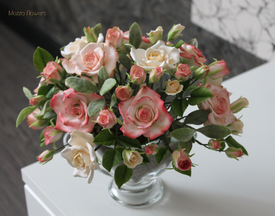 Букет "Винтажные розы" из полимерной глины.