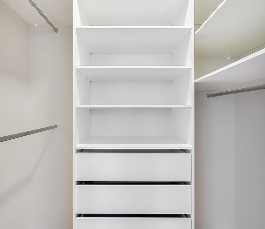 011Гардеробная ЛДСП Egger, Белый базовый W908 SM