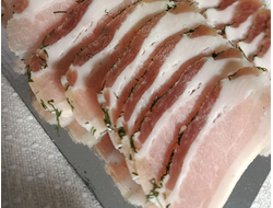 Сало домашнее с чесноком в укропе в нарезку | ферма СытникЪ