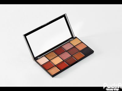 Makeup Revolution Палетка теней Re-Loaded Palette Velvet Rose