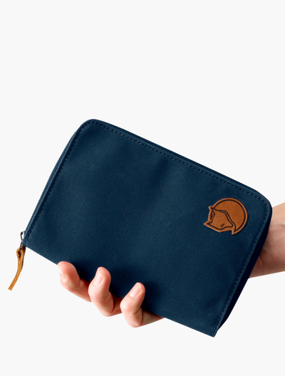 Кошелек Fjallraven Passport Wallet Bordeaux Red