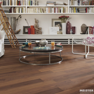 Паркетная доска Meister PS 300 Residence Орех американский 8044 в интерьере