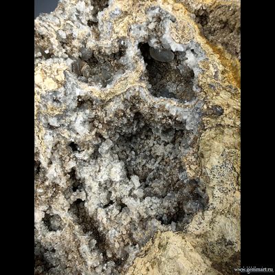 Целестин и кальцит. Дагестан. Россия. 160*160*95мм