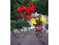 Подставка для цветов кованая Велосипед 28*55*81см  5кг  металл Россия 3120-021061