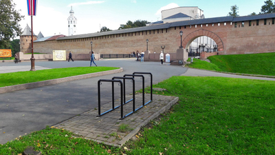 Велопарковка металлическая П-образная (артикул-ВМ02)