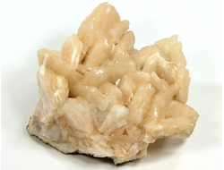 Стильбит, сросток кристаллов, Индия (75*65*45 мм, 177 г) №28815