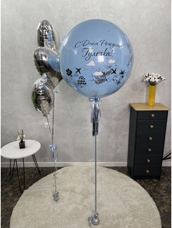 Стеклянный шар голубой с сердечками