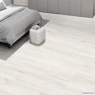 Ламинат Cuberta Family Дуб Этери 4276 33 класс толщина 8 мм без фаски 2.096 м2